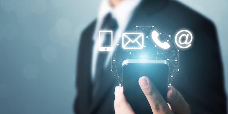 Những lưu ý quan trọng khi liên hệ với 8xbet